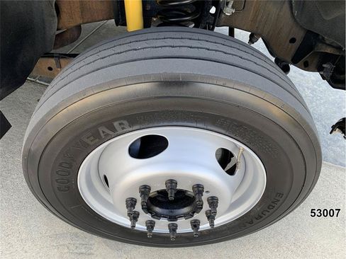 Used 2012 Ford F550 2WD Regular Cab Super Duty w/ PWR Equipment Group image 18