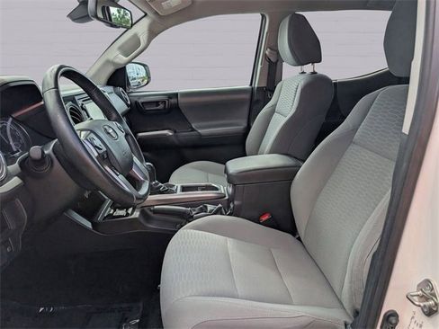 Used 2019 Toyota Tacoma SR5 image 11