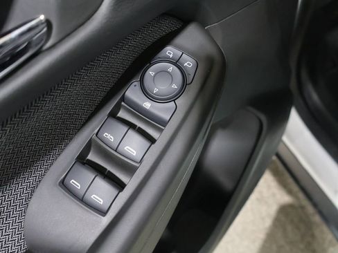 Used 2025 Chevrolet TrailBlazer LT image 14