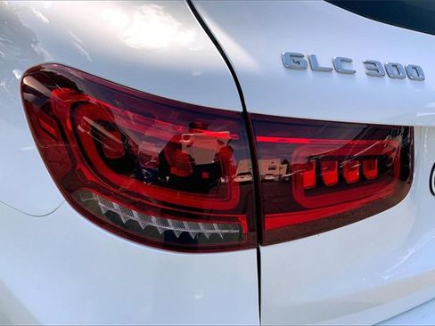 Certified 2021 Mercedes-Benz GLC 300 image 25