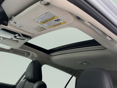 Used 2023 Subaru Outback Onyx Edition XT image 22