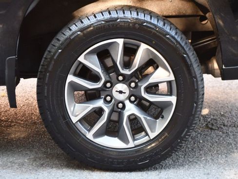 Used 2020 Chevrolet Silverado 1500 RST w/ All-Star Edition image 12