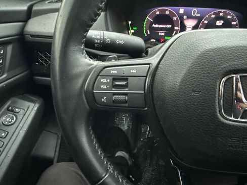 Used 2024 Honda Accord EX-L image 13