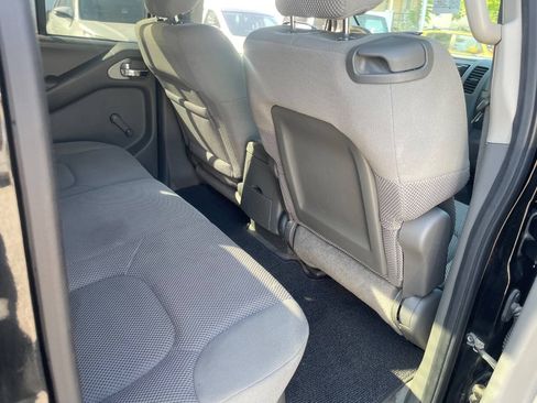 Used 2012 Nissan Frontier S AWD/4WD image 20