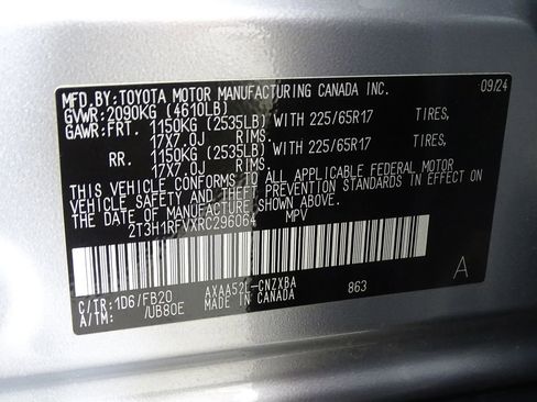 Used 2024 Toyota RAV4 LE image 17