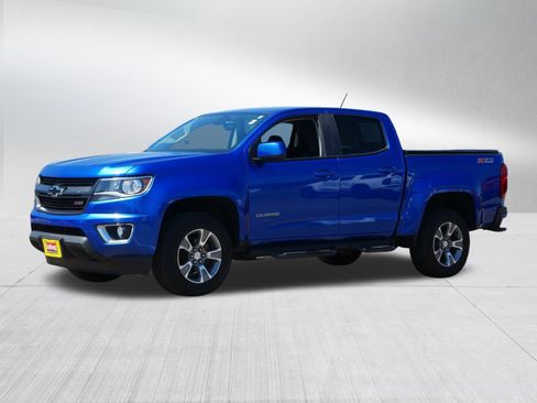 Used 2018 Chevrolet Colorado Z71 AWD/4WD image 3