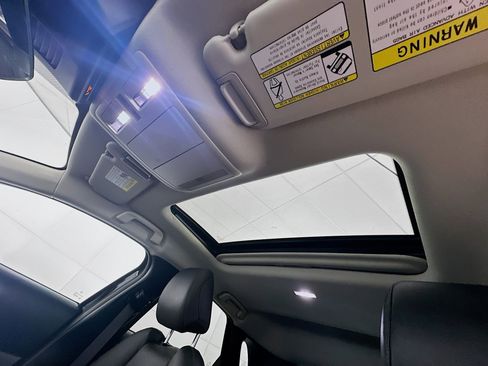 Used 2025 MAZDA CX-30 AWD 2.5 S w/ Preferred Package image 32