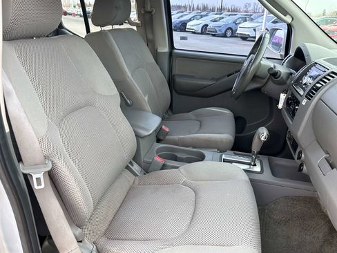 Used 2005 Nissan Frontier LE image 17