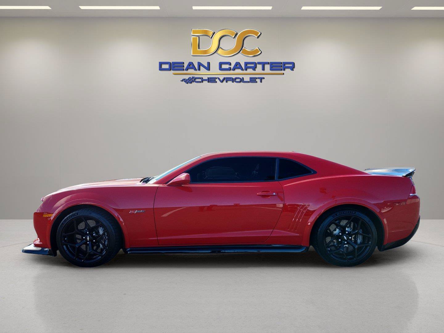 Used 2015 Chevrolet Camaro Z/28 RWD image 2