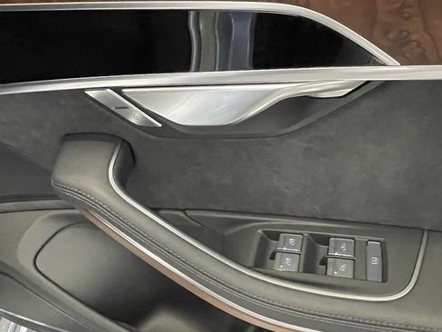 Used 2024 Audi A8 L 3.0T w/ Comfort Plus Package image 46