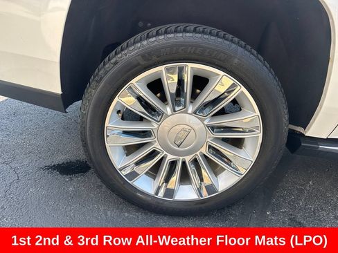 Used 2019 Cadillac Escalade ESV Platinum AWD/4WD image 53