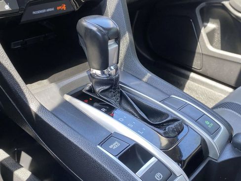 Used 2020 Honda Civic EX-L image 30
