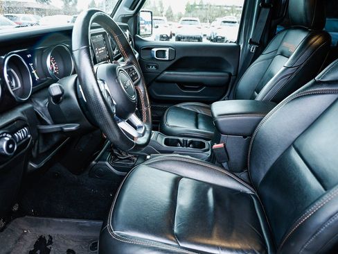 Used 2021 Jeep Wrangler Unlimited Rubicon w/ Trailer Tow Package image 5