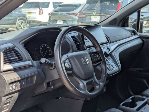 Used 2025 Honda Odyssey Sport-L image 14