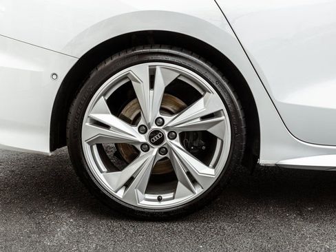 Used 2022 Audi S3 Premium image 32