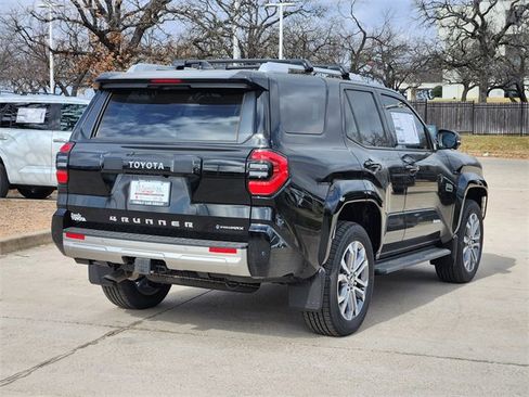 New 2025 Toyota 4Runner Limited image 4