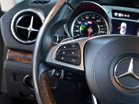 Used 2019 Mercedes-Benz SL 450 image 37
