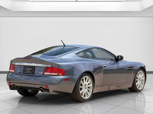 Used 2006 Aston Martin Vanquish S RWD image 10