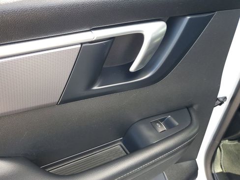 Used 2025 Buick Enclave Sport Touring image 47