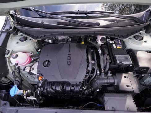 Used 2023 Hyundai Santa Cruz SE image 10