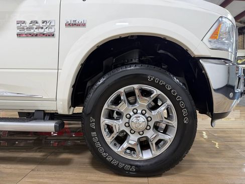 Used 2016 RAM 2500 Limited AWD/4WD image 4