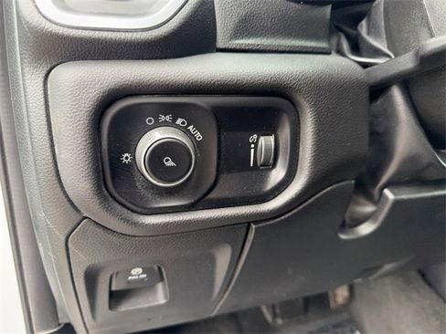 Used 2024 RAM 1500 Laramie image 13
