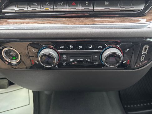 Used 2023 Chevrolet Silverado 1500 LT image 20