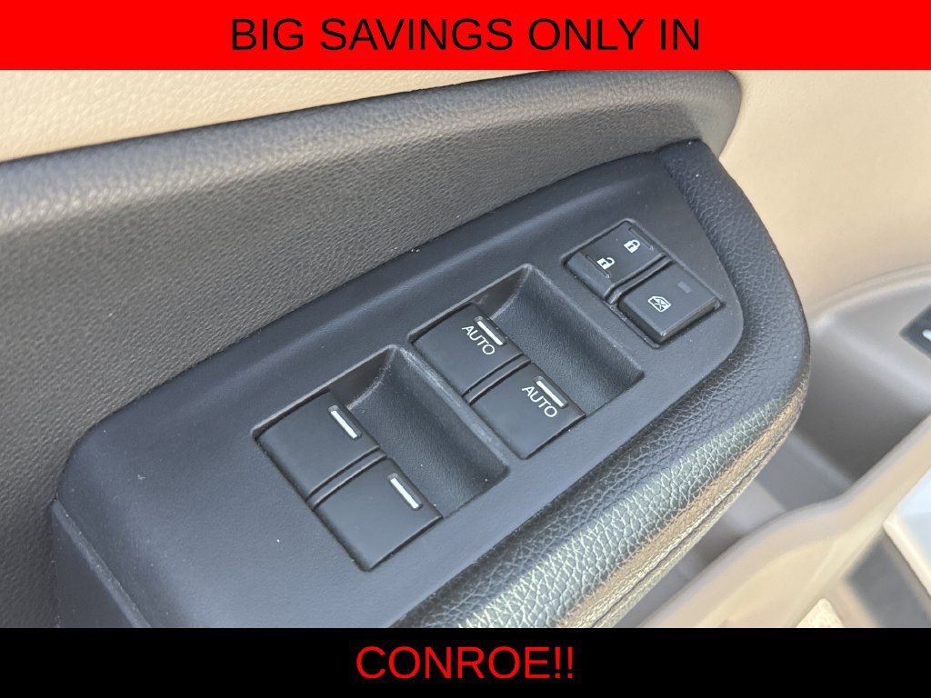 Used 2018 Honda Pilot Touring image 11