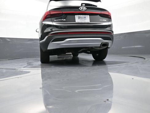 Certified 2023 Hyundai Santa Fe Limited w/ Cargo Package AWD/4WD image 32