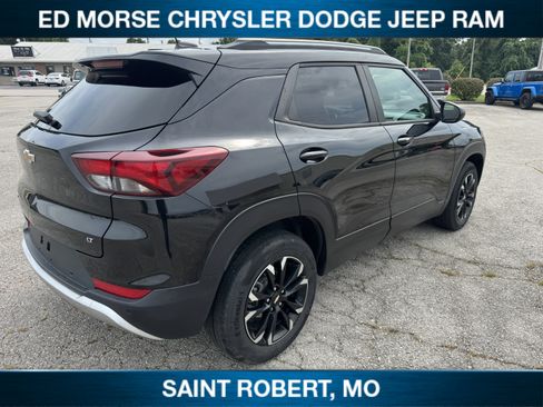 Used 2021 Chevrolet TrailBlazer LT w/ Convenience Package AWD/4WD image 6