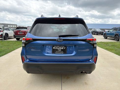 Used 2026 Subaru Forester Premium AWD/4WD image 5