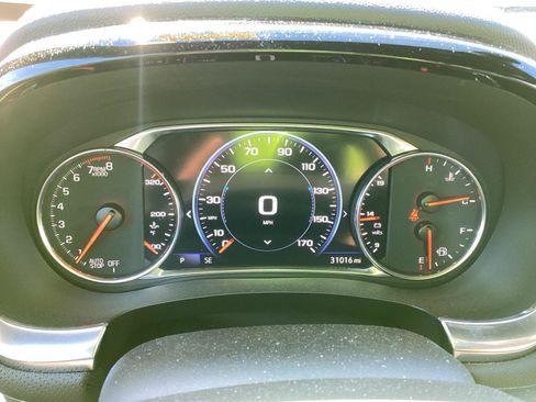 Used 2023 Chevrolet Traverse Premier w/ Redline Edition AWD/4WD image 12