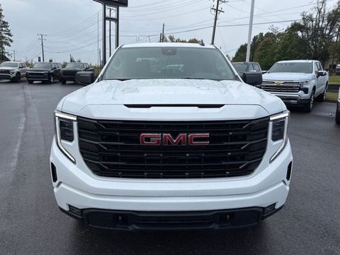 New 2026 GMC Sierra 1500 Elevation image 8