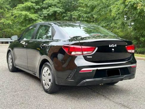 Used 2023 Kia Rio LX image 4