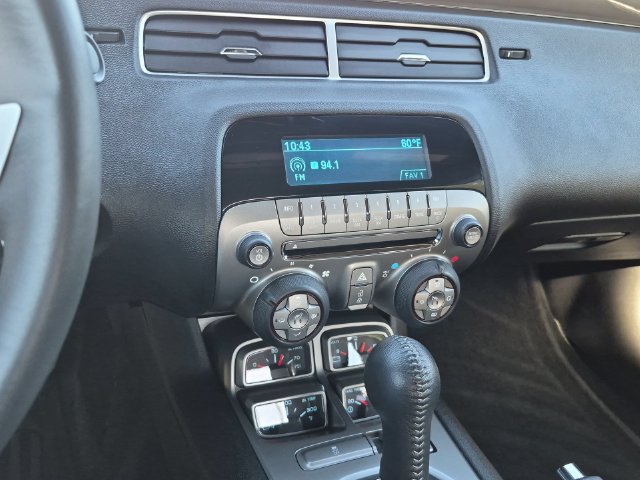 Used 2010 Chevrolet Camaro SS w/ RS Package RWD image 15