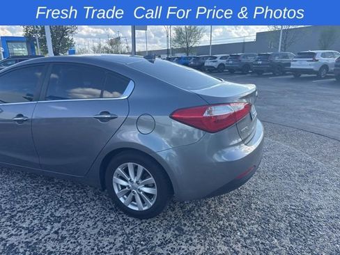 Used 2015 Kia Forte EX FWD image 4