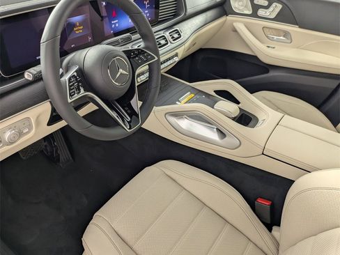 New 2026 Mercedes-Benz GLE 450 4MATIC Coupe image 6