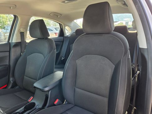 Used 2022 Kia Forte Sedan FWD image 24