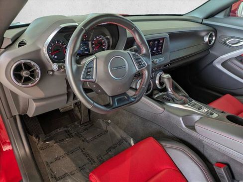 Used 2024 Chevrolet Camaro LT image 9