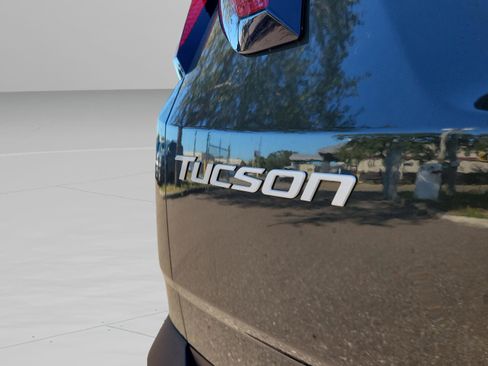 New 2026 Hyundai Tucson SE image 7