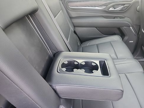 Used 2023 GMC Yukon Denali AWD/4WD image 25