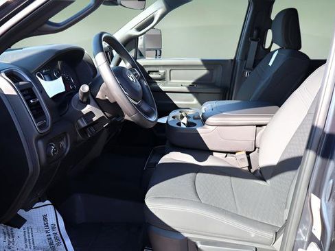 New 2026 RAM 2500 Warlock AWD/4WD image 14