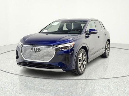 Used 2023 Audi Q4 e-tron Premium Plus w/ Premium Plus image 2