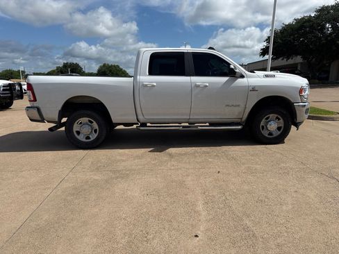 Used 2022 RAM 2500 Big Horn AWD/4WD image 8