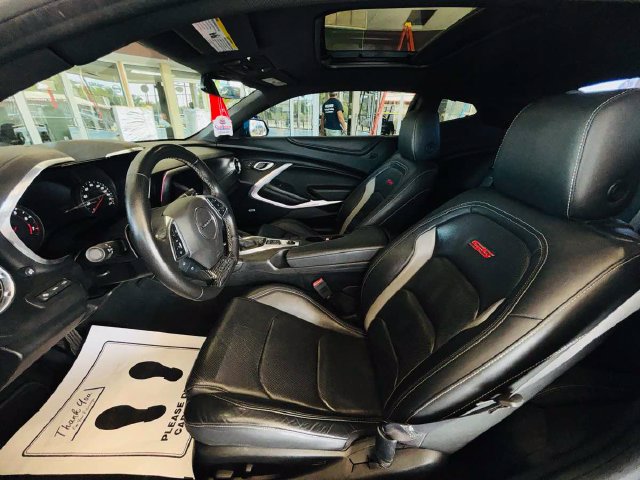 Used 2017 Chevrolet Camaro SS RWD image 30