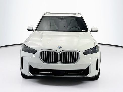 Certified 2024 BMW X5 sDrive40i w/ Parking Assistance Package RWD image 2