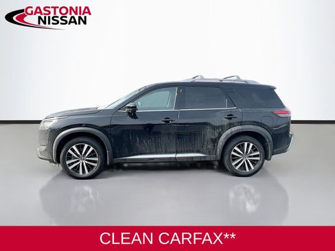 Used 2024 Nissan Pathfinder Platinum w/ Cargo Package image 5
