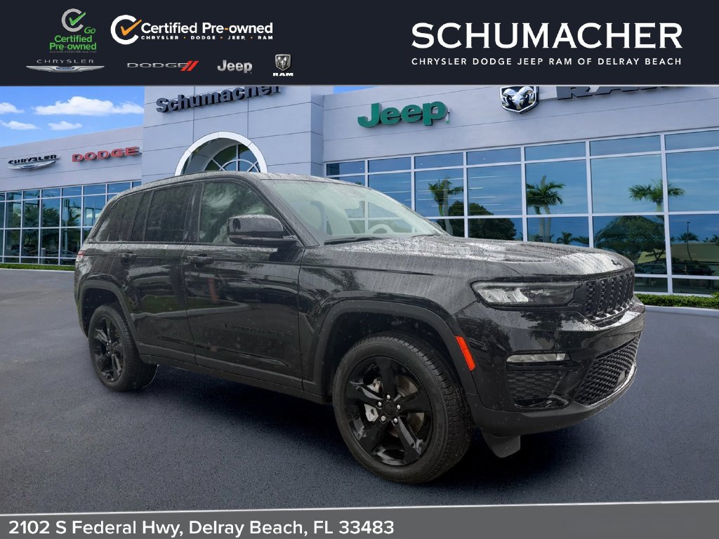 Used 2025 Jeep Grand Cherokee Limited w/ Black Appearance Package AWD/4WD image 1