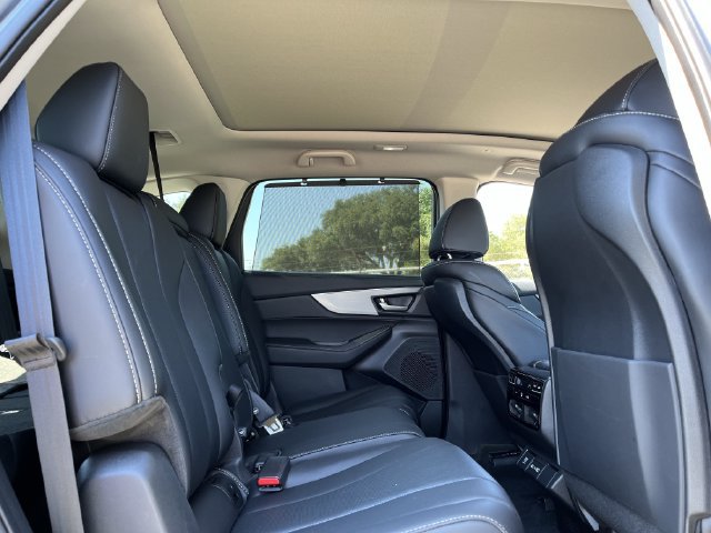 Certified 2024 Acura MDX w/ Technology Package FWD image 27
