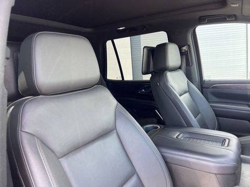 Used 2022 Chevrolet Tahoe Z71 w/ Z71 Off-Road Package AWD/4WD image 25